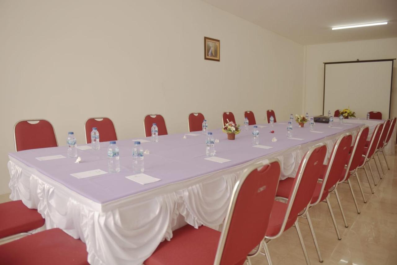 Hotel Puri Lovina Zewnętrze zdjęcie
